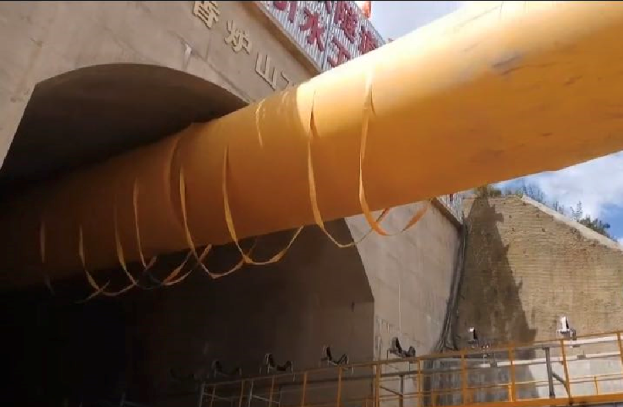 High Pressure Heat Resistant Tunnel and Mine Ventilation Hose(图2) High Pressure Heat Resistant Tunnel and Mine Ventilation Hose(图2)