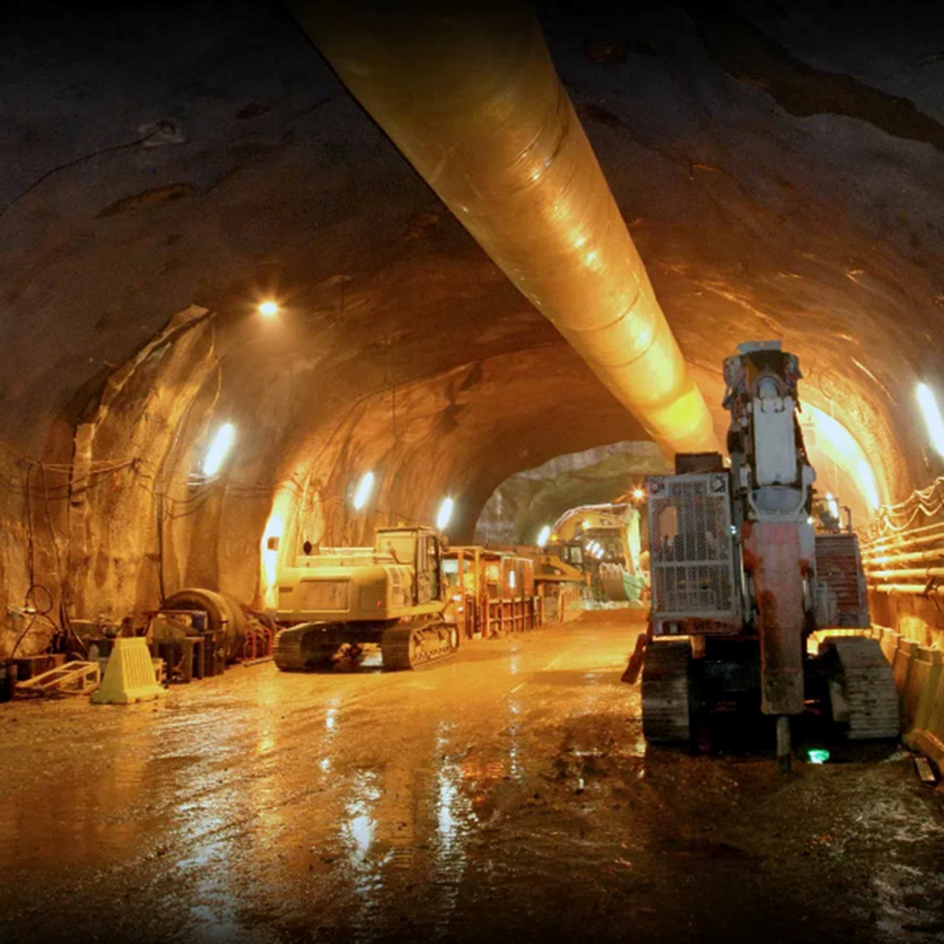 2500mm Fire Resistant Tunnel Industrial Ventilation Hose(图1) 2500mm Fire Resistant Tunnel Industrial Ventilation Hose(图1)